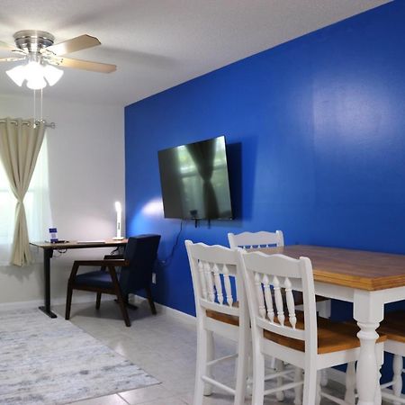 Hidden Sapphire-Apartment With Kitchen And Laundry Lakeland Ngoại thất bức ảnh